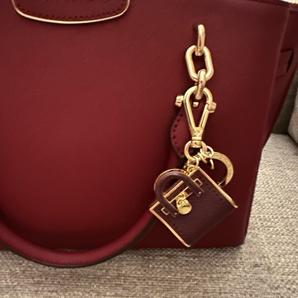 Michael Kors Rochelle Large Satchel in Brandy with Gold Hardware NEW WITH TAGS - Picture 11 of 16